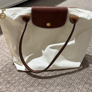 White longchamp small bag